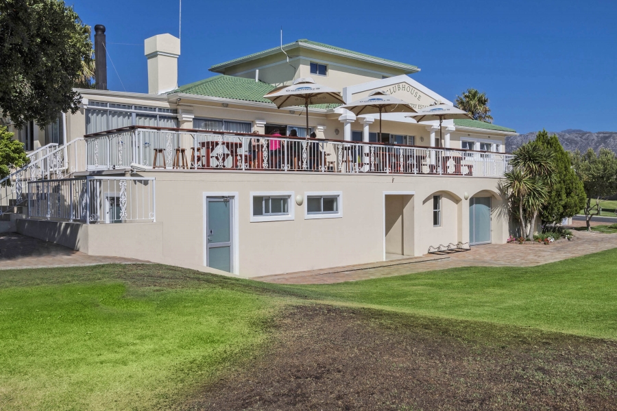 1 Bedroom Property for Sale in Greenways Golf Estate Western Cape